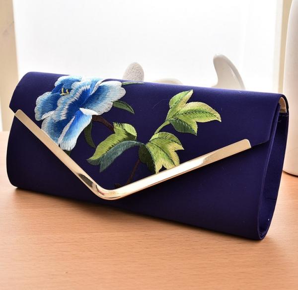 Women's floral embroidery evening bag clutch bag handbag retro national wind 2016 new spring models handbags