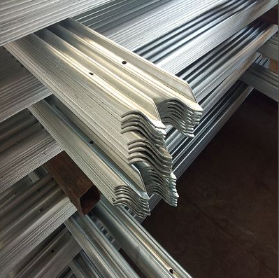 Anti Intrusion Steel Palisade Fence For Controlled Perimeter And Clear Boundary Signaling