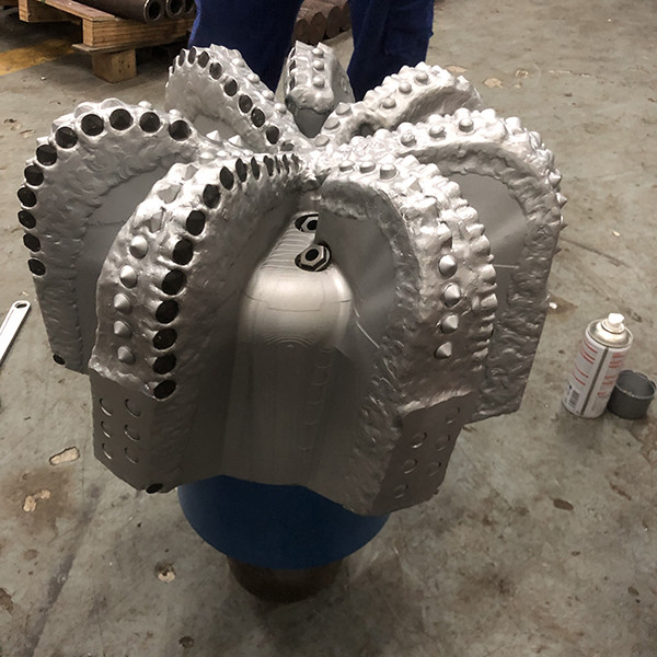 Drilling Tool 17-1/2 Inch PDC Diamond Bit