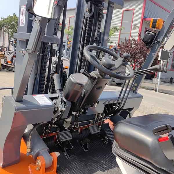 5 Ton IC Diesel Forklift CPCD50 5000kg Container Mast Heavy Duty Industrial Truck