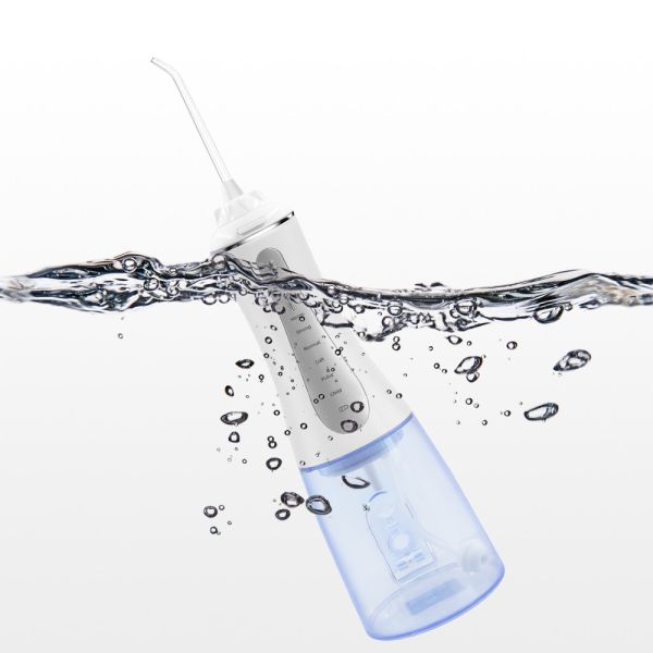 Dientes desmontables que blanquean el agua Flosser, limpiador portátil de los dientes del espray de agua IPX7