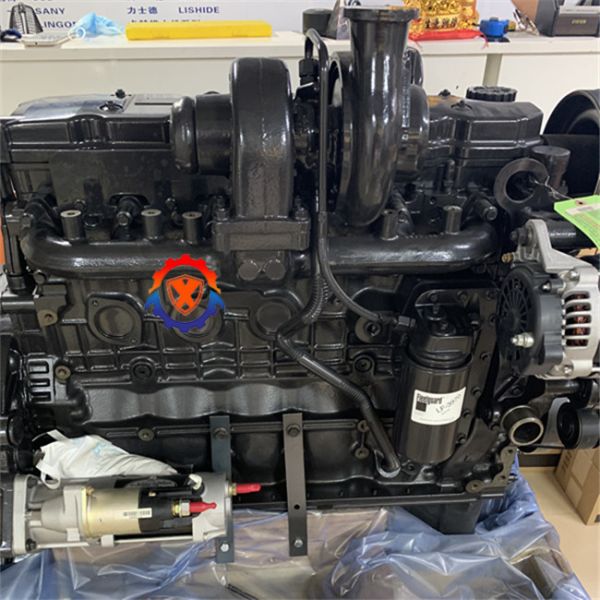 XunPo PC200-8 Original Diesel Excavator Engine 6D107 QSB6.7 Engine