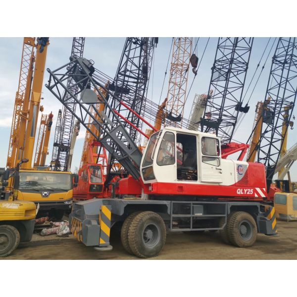 Low Fuel Consumption QLY25 Used Hydraulic Truck Cranes