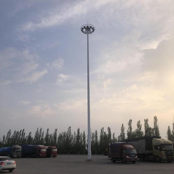 Galvanized Steel Antenna Internet Radio Telecoms Monopole