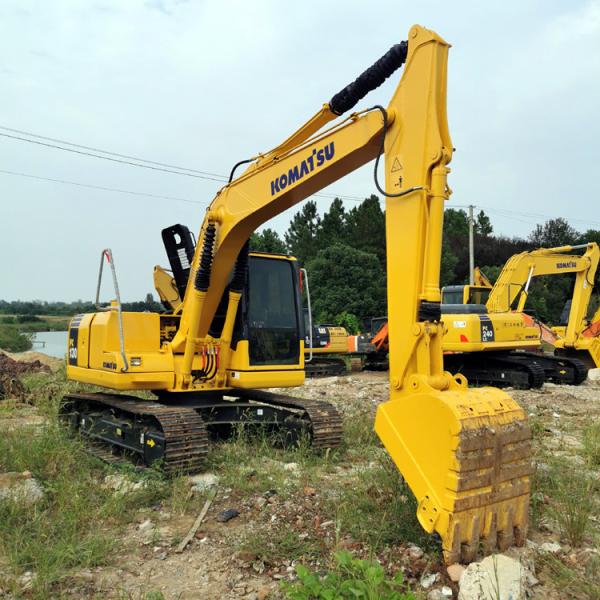 Japão fez boa condição Komatsu PC130 Excavator 13 toneladas de peso máquina de rastreamento em Shanghai