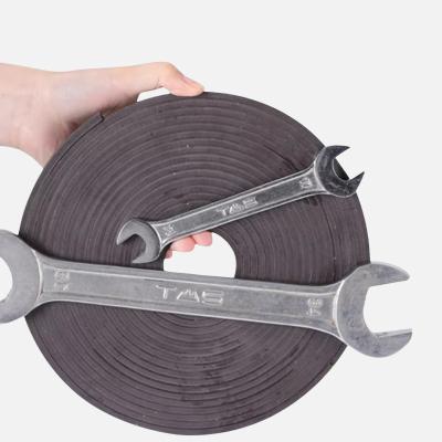Black Roll Flexible Magnetic Material For Magnetic Whiteboard Eraser Laminated With PVC/Paper