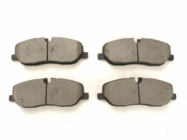 Range Rover Car Brake Parts  LR019618 LR015577  Front Brake Pad