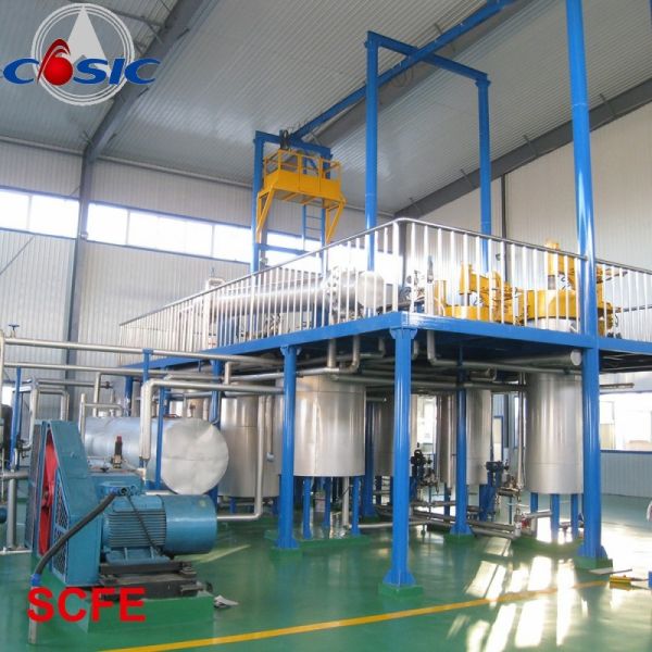 250m2 Astaxanthin Supercritical CO2 Extraction Machine 300kw 2000L/h