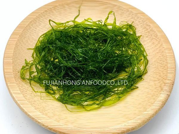 Ultra-Thin Prolifera Seaweed Flakes Moss Green 150g Jar Enhances Pasta Rice Vegan Dishes