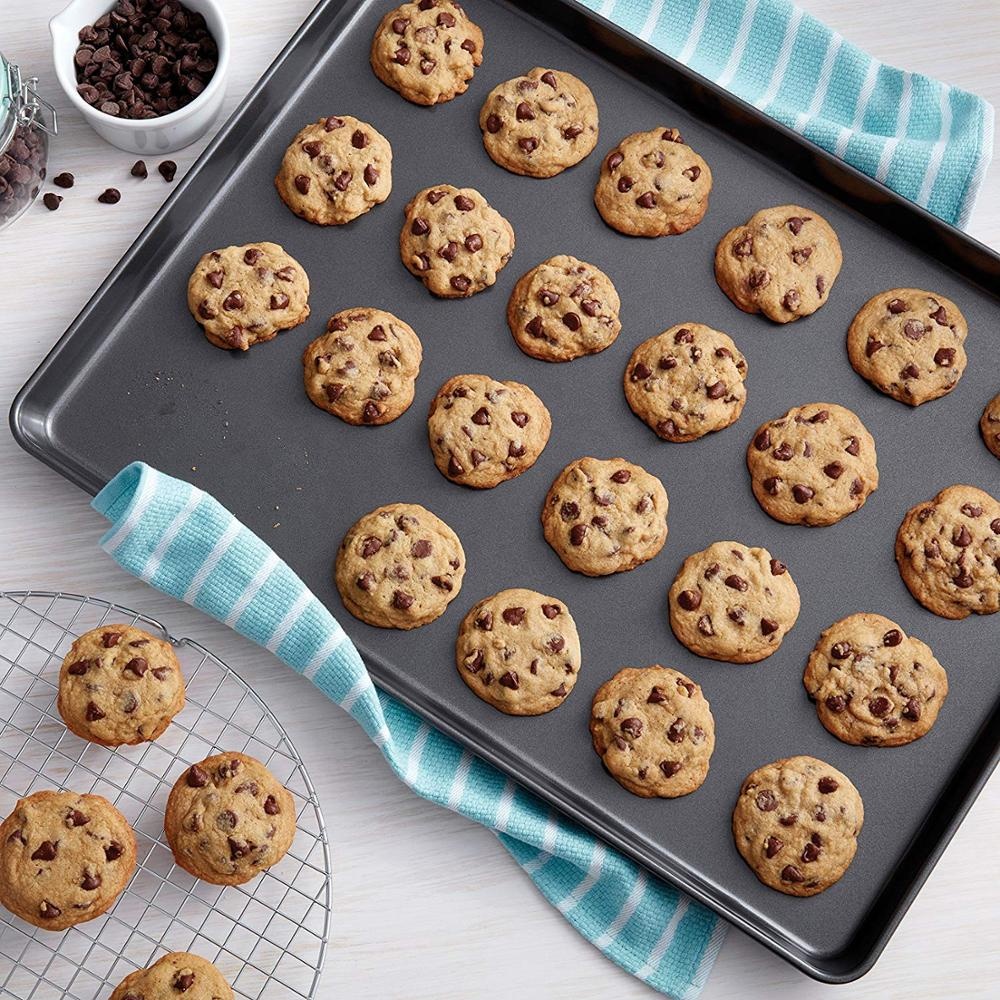 RK Bakeware China Custom Алюминиевый противень для выпечки с антипригарным покрытием Перфорированный