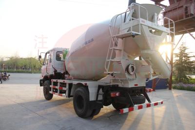 8m3 Front Discharge Concrete Mixing Truck com poder forte da base de roda da bomba 3800mm