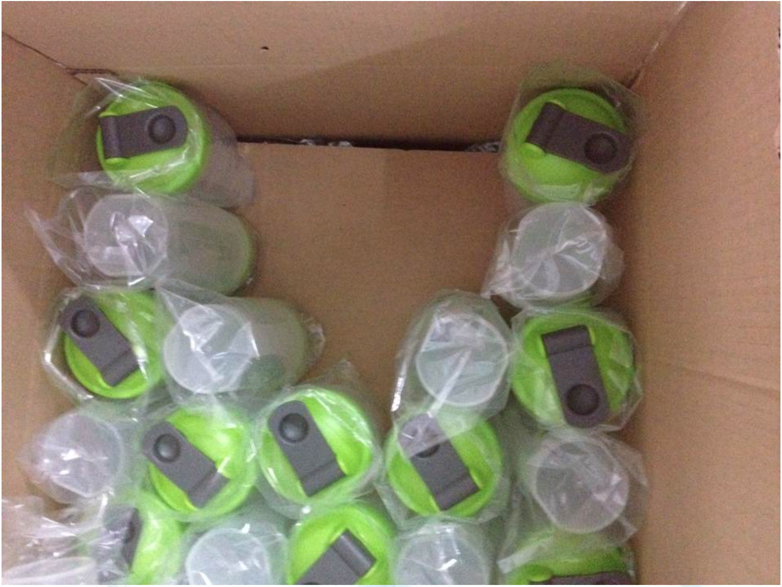 Горячая Stanless красной двойной бутылки с водой стены 700ML пластиковой стальная и холодная бутылка с водой 1ltr