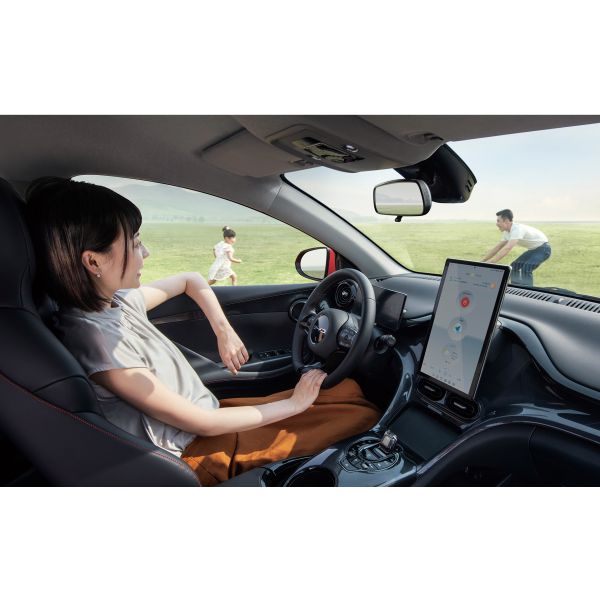 Fast Charging BYD Plug In Hybrid SUVS E2 7 Seater EV