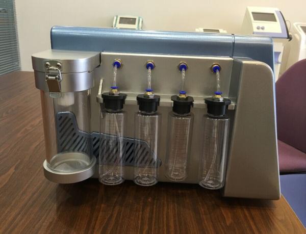 Water Peeling Hydro Microdermabrasion Machine for Facial Skin Cleaning OEM / ODM