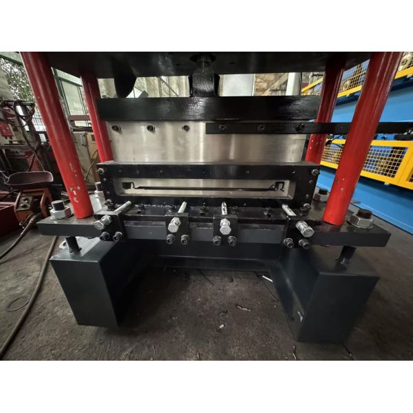 Roller Punching 0.3-0.8mm Snap Lock Metal Standing Seam Roll Forming Machine