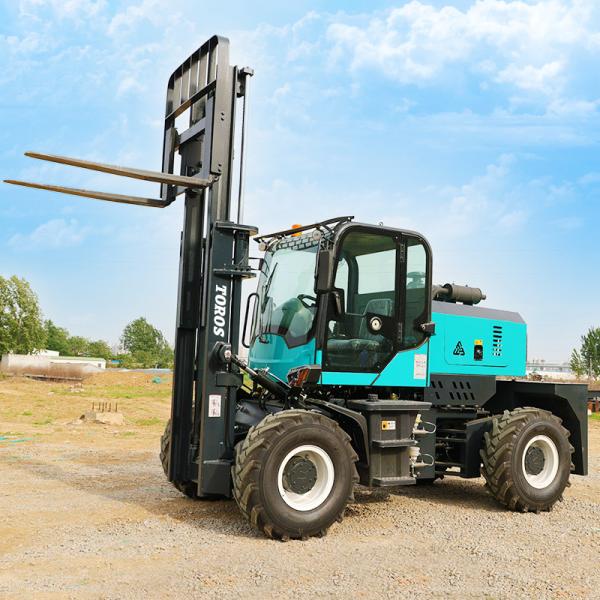Diesel Operated 3.5-5.0ton Four Wheel Drive Forklift Rugged Terrain Forklift