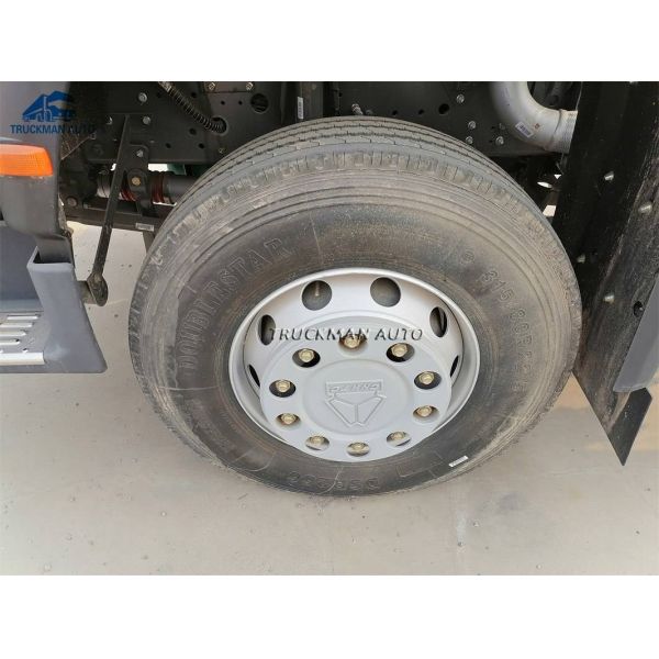 60 Ton 371Hp LHD Driving Sino Tractor Truck Howo Series