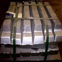 Alta ebullición punto el lingote de plata brillante del magnesio para el extintor