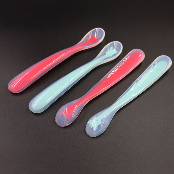 Nontoxic Heatproof Silicone Rubber Supplies Spoon For Eating Practical