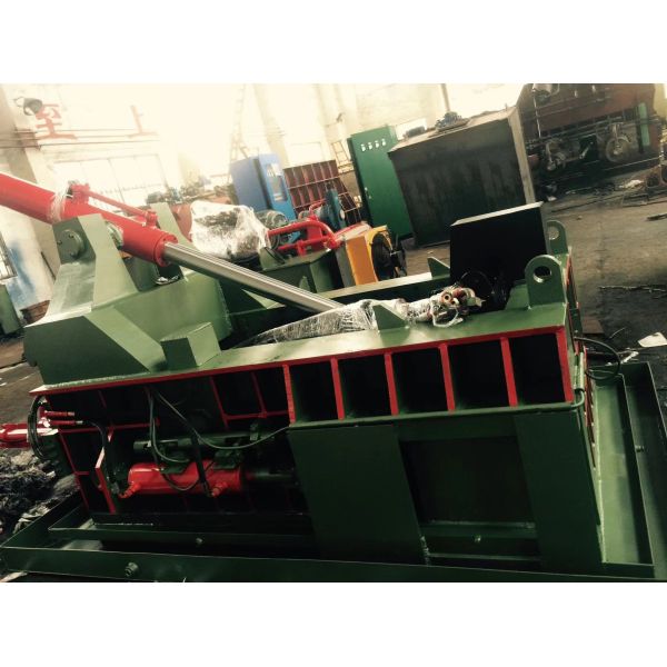 18.5kW Hydraulic Scrap Metal Baler For Aluminum Cans And Light Metal Recycling