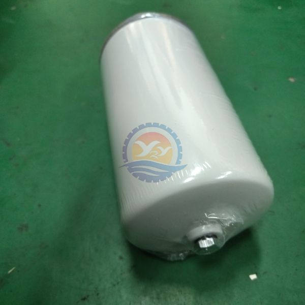 Factory Prices PC200-7 Fuel Filter 600-311-9121 PC200-7 Filter for Komatsu Excavator Filter