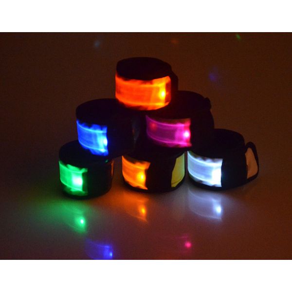Hotsale Christmas Gifts Reflective Led Armband Flash Armstrap for party and outdoor sport