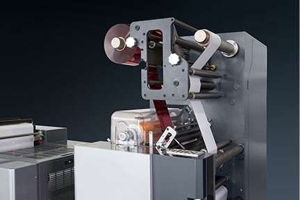 máquina imprimindo deslocada giratória automática de máquina de impressão da etiqueta da largura da Web de 680mm