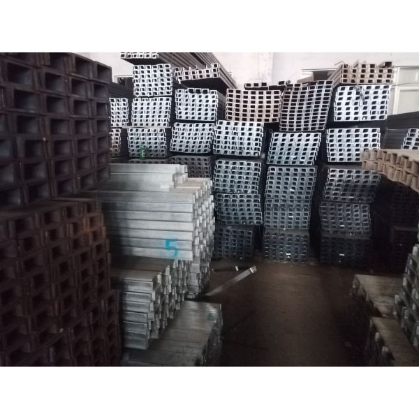 AISI A36 Q235B Q345B гальванизировало размеры канала канала стальные u c 6/9/12m