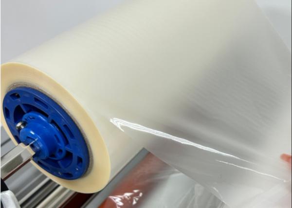 Superfície resistente a arranhões Film de laminação térmica lisa Materiais de embalagem verdes