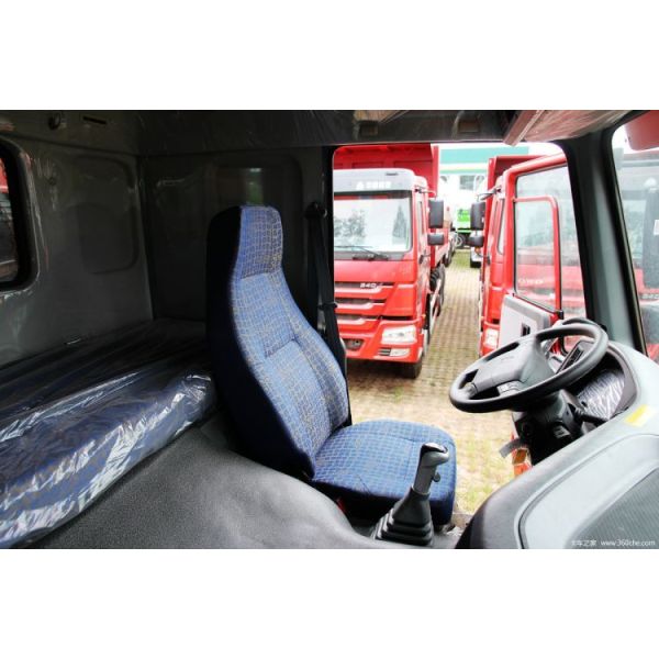 Touch Screen Used HOWO Heavy Truck 340 HP 6X4 5.6m Dump Trucks at for 2 Passengers