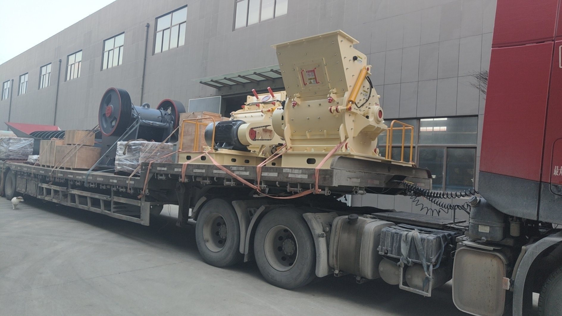 European Version of Rough Grinding Limestone Coarse Powder Mill with Lead Materials