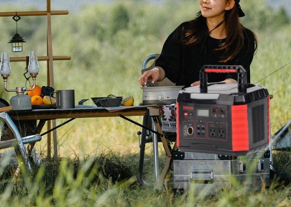Rechargeable Battery Solar Portable Power Station 500W 1000W 2000W