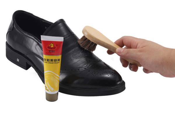 Polonês Neutro para Botas e Sapatos Traz de volta o brilho às tuas botas 30g de cera cremosa para sapatos