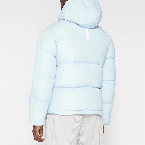 Nuevo diseño exterior Invierno cálido Logotipo personalizado Azul Pesado chaqueta de puffer hombre chaqueta casual