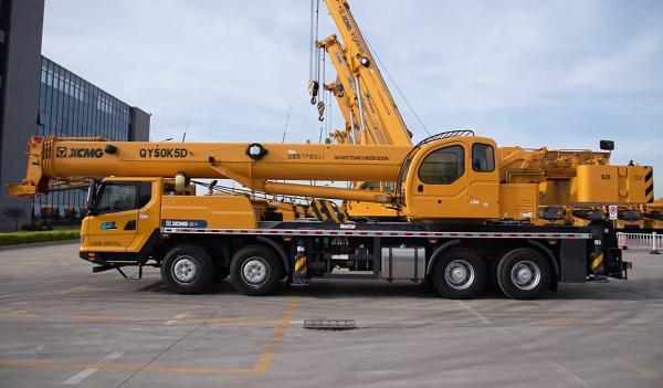 XCMG 50 Ton Mobile Crane Lifting Crane
good condition; immediate delivery