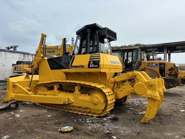 Used Komatsu D85 Ripper Bulldozer 8TON For Construction