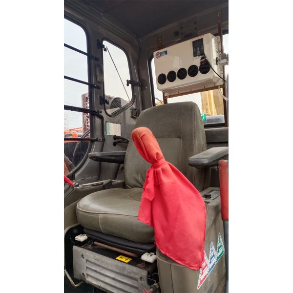 Excavatrice utilisée Earth Moving Excavator de l'excavatrice ZX130 de Hitachi ZX120