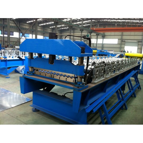 7.5Kw Corrugated Roofing Roll Forming Machine with PLC Automatic Control Cabinet
