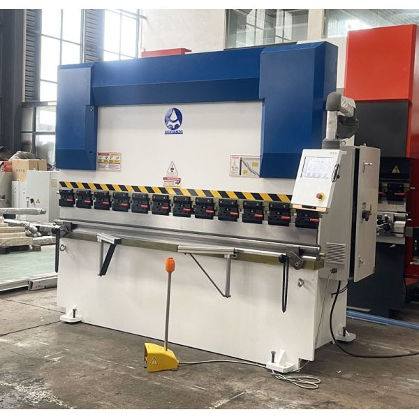 3mm x 2500mm Mild Steel CNC Folding Press Machine 63T Press Brakes Machine