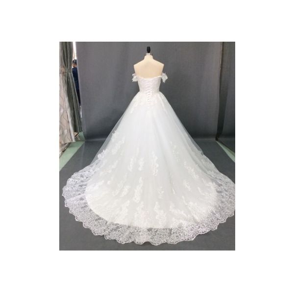 Sexy Sweetheart Ball Gown Wedding Dress Long Tail Ropes Back Style