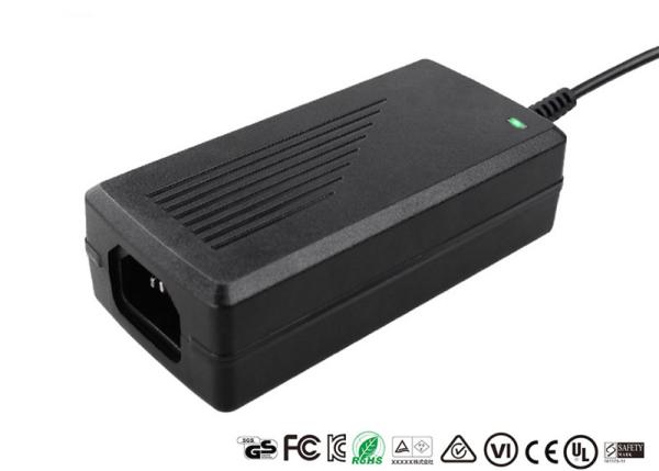 14.6V 3A Sealed Lead Acid Battery Charger 13.8V 14.4V 14.5V CC-CV Type Desktop