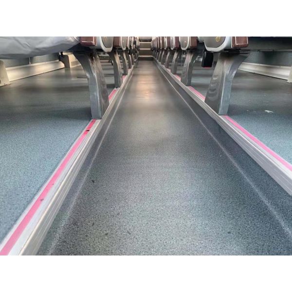 53 Seats LCK6125 Zhongtong Used Coach Bus For Passenger Euro III Coach Bus Passenger Buses