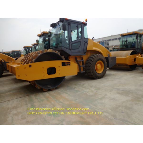 Машина ролика 30 тонн гидравлическая для автошины СП303К строительства дорог пневматической резиновой