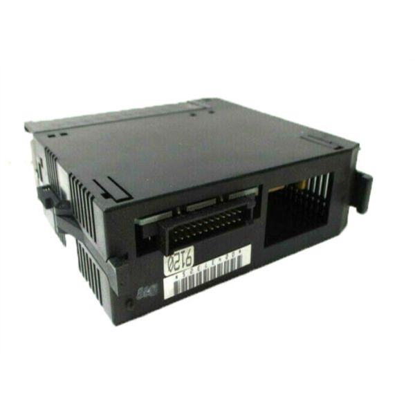GE FANUC IC693MDL732 250 OHMS 325 HZ 100 MA от изолированного +24 В питания