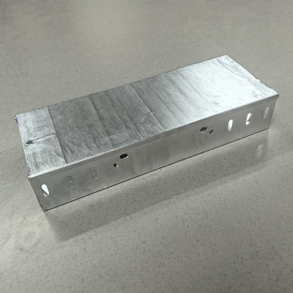 Silver Finished Hot Dipped Galvanized Cable Tray 1.0mm-2.5mm Thickness Heavy Duty Load Capacity