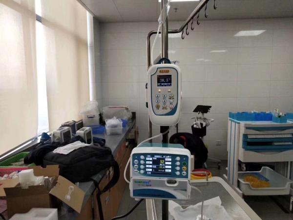Hot selling factory price for the  Portable Volumetric Infusion Pump For Medical Care ISO