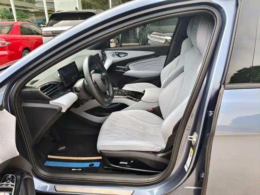 BYD Seal 2022 550Km Standerd Range Rear-drive Version Of