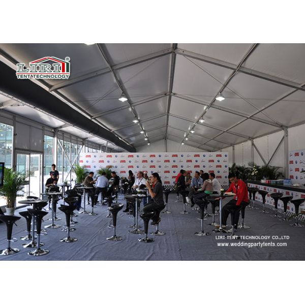 Сильные белые на открытом воздухе сверхмощные шатры партии с стеклянными стенами и стенами АБС