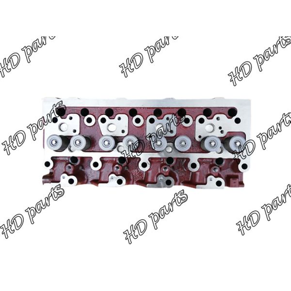 過給エンジンのシリンダー ヘッドとの4D95 6204-13-1101