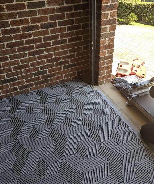 Square Grey Garage Tiles Matte Plastic Interlocking Garage Floor Tiles